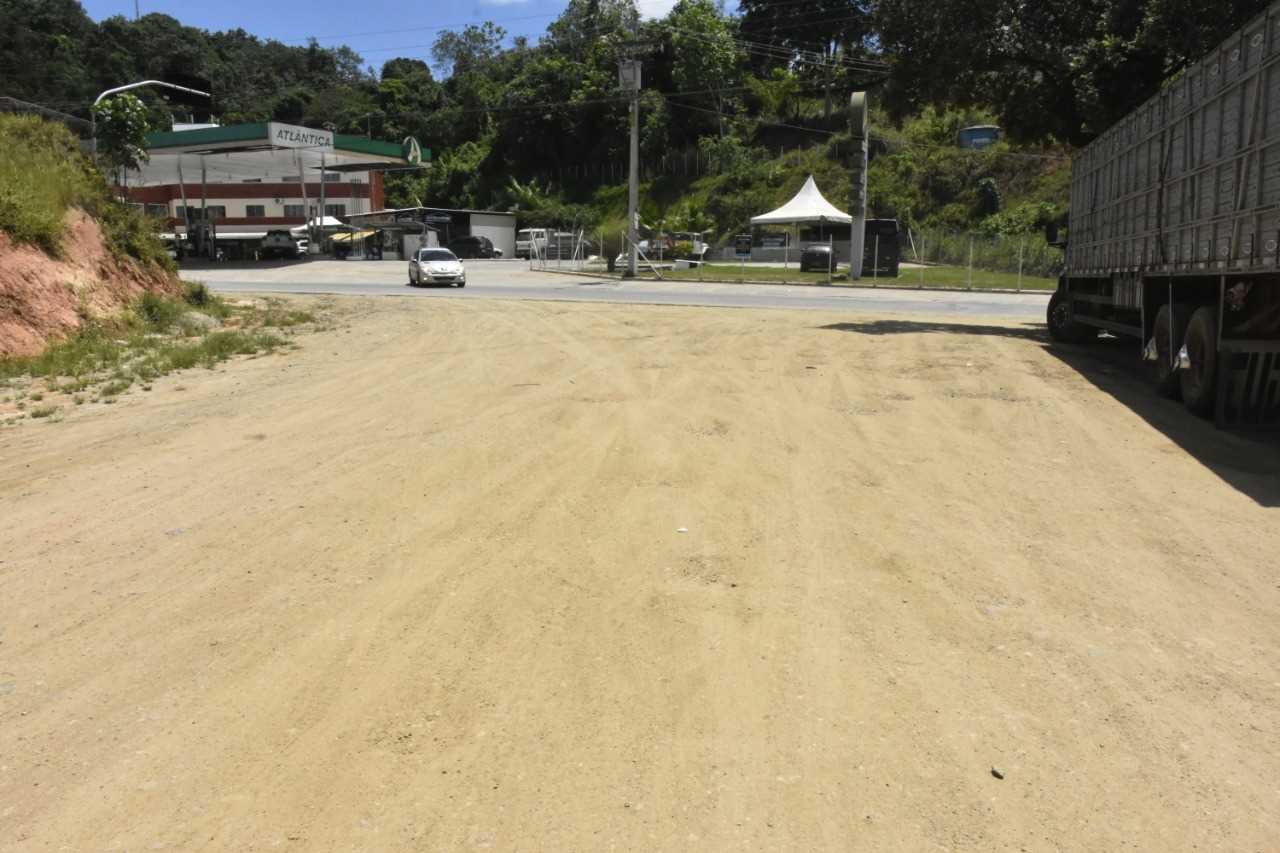 Camacã: Começou o Calçamento da rua “B” próximo a Kito Pneus 
